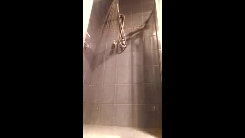 mia online show from 4, 4, 2026