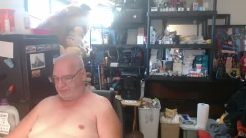 Snapshot of usgoober chatting on 12, 7, 2026 Eric online show from 12, 7, 2026