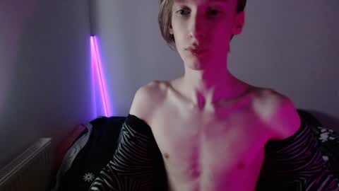 Excuse me online show from 19, 1, 2025