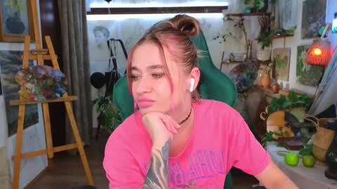 Leila online show from 2, 12, 2024