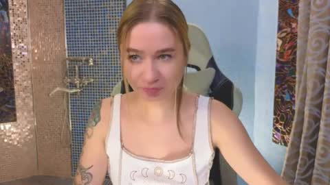 Leila online show from 19, 10, 2025