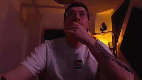 Snapshot of vacation__ chatting on 21, 12, 2025 vacation__ online show from 21, 12, 2025