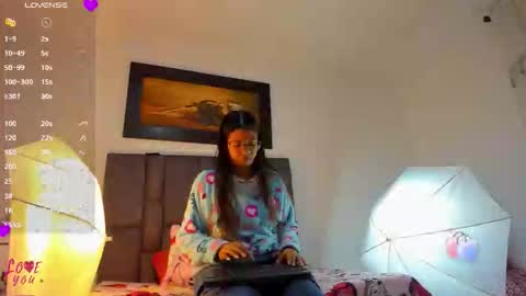 Vahiolet smith online show from 10, 2, 2026