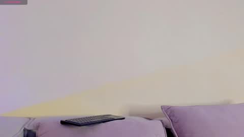 Snapshot of vahl_ chatting on 15, 9, 2025 Vahl new and only account online show from 15, 9, 2025