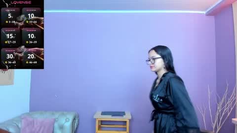 Vaiolet Harris online show from 6, 5, 2026