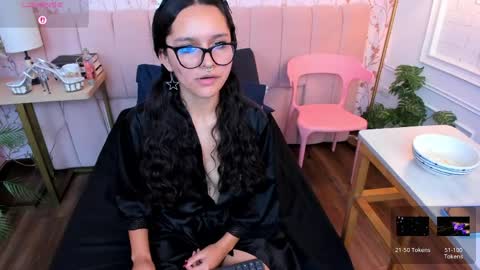 Vaiolet Harris online show from 31, 5, 2026