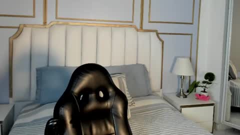 Vaioleth online show from 16, 6, 2026
