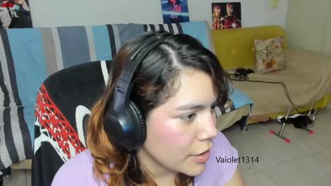 Vaiolet1314 online show from 28, 2, 2025