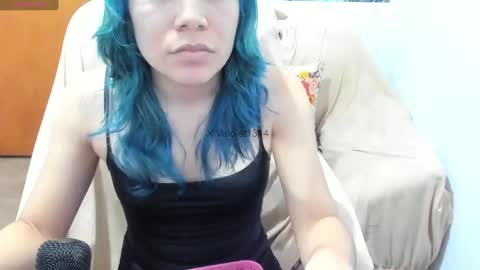 Vaiolet1314 online show from 4, 10, 2025