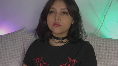 Snapshot of val_luv chatting on 7, 4, 2026 val online show from 7, 4, 2026