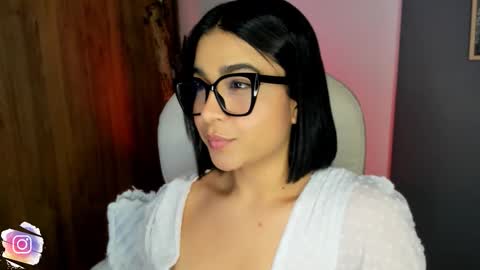 Snapshot of val_varago chatting on 11, 2, 2026 val_varago online show from 11, 2, 2026