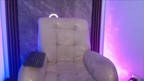 vale_queeny online show from 25, 5, 2026