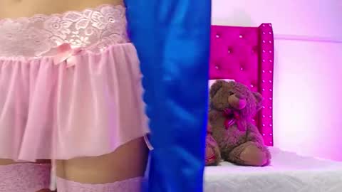 valeamaya online show from 5, 3, 2025