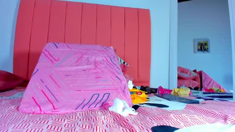 Snapshot of valen_rose0 chatting on 20, 1, 2025 VALENTINA 3 online show from 20, 1, 2025