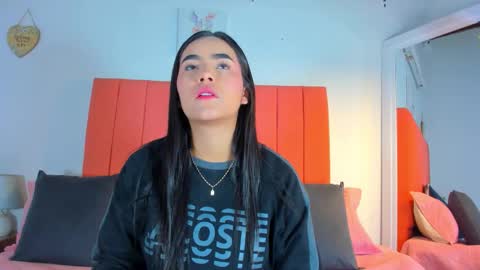 Snapshot of valen_rose0 chatting on 15, 9, 2025 VALENTINA 3 online show from 15, 9, 2025