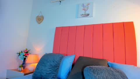 Snapshot of valen_rose0 chatting on 20, 10, 2025 VALENTINA 3 online show from 20, 10, 2025