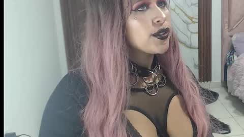 Snapshot of valen_ross7 chatting on 6, 3, 2026 valen_ross7 online show from 6, 3, 2026