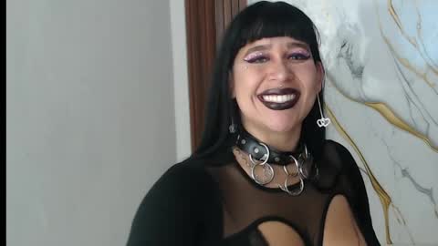 Snapshot of valen_ross7 chatting on 10, 4, 2026 valen_ross7 online show from 10, 4, 2026