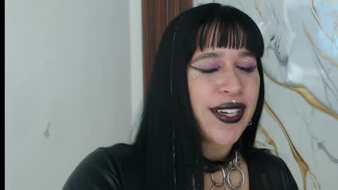 Snapshot of valen_ross7 chatting on 12, 4, 2026 valen_ross7 online show from 12, 4, 2026