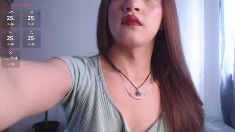IG-valen mendoza99  twitter valenthompson99 online show from 14, 5, 2026