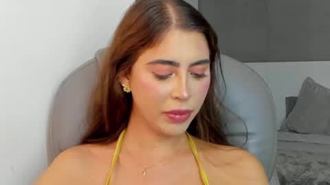 Snapshot of valenjonex chatting on 14, 1, 2025 Angela online show from 14, 1, 2025