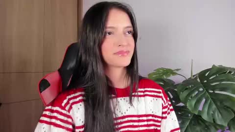 Snapshot of valentina69t chatting on 14, 2, 2025 Valentina Torres online show from 14, 2, 2025