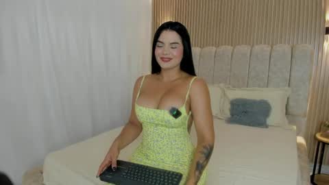 valentina robertson online show from 24, 5, 2026