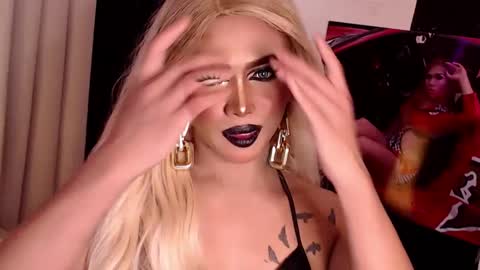 Amanda online show from 8, 12, 2024