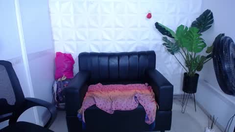 Valentina  online show from 21, 10, 2025