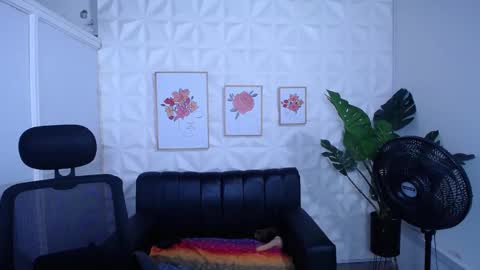 Valentina  online show from 27, 10, 2025