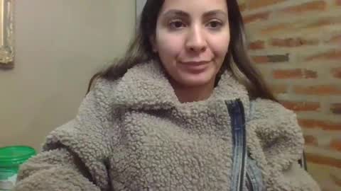 valentinaseleni24 online show from 17, 6, 2026