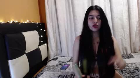 valentinasmith18 online show from 5, 3, 2026