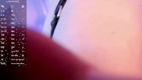 Snapshot of valentine_mia_ chatting on 7, 10, 2025 Mia online show from 7, 10, 2025