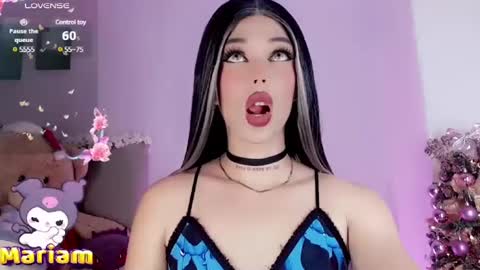 Snapshot of valentinne_marian chatting on 22, 12, 2024 Marian online show from 22, 12, 2024