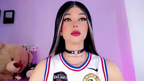 Snapshot of valentinne_marian chatting on 9, 1, 2025 Marian online show from 9, 1, 2025