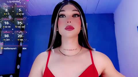 Snapshot of valentinne_marian chatting on 12, 1, 2025 Marian online show from 12, 1, 2025