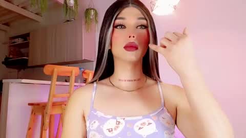 Snapshot of valentinne_marian chatting on 9, 2, 2025 Marian online show from 9, 2, 2025