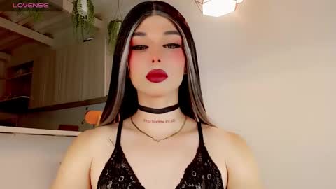 Snapshot of valentinne_marian chatting on 23, 2, 2025 Marian online show from 23, 2, 2025