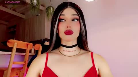 Snapshot of valentinne_marian chatting on 28, 2, 2025 Marian online show from 28, 2, 2025