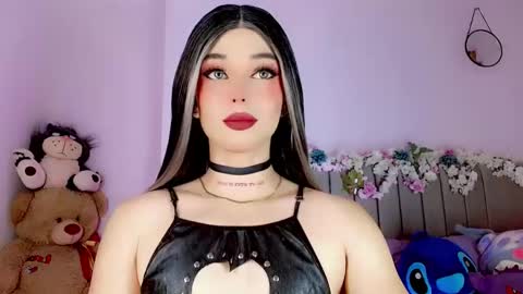 Snapshot of valentinne_marian chatting on 6, 3, 2025 Marian online show from 6, 3, 2025