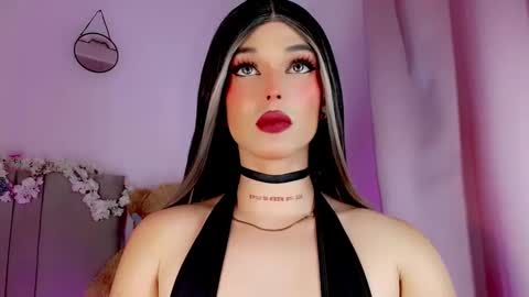 Snapshot of valentinne_marian chatting on 12, 3, 2025 Marian online show from 12, 3, 2025