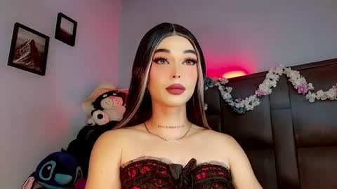 Snapshot of valentinne_marian chatting on 3, 10, 2025 Marian online show from 3, 10, 2025