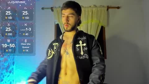 valentino online show from 27, 12, 2024