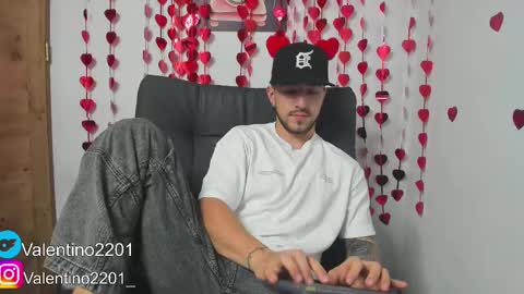 valentino online show from 15, 2, 2025