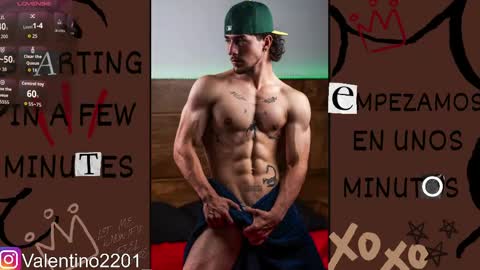 Snapshot of valentino_2201 chatting on 31, 5, 2026 Valentino - 15 OFF valentino2201 online show from 31, 5, 2026