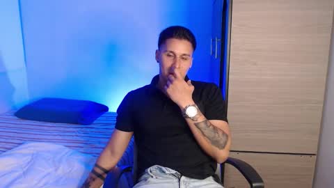 VALENTINO online show from 25, 2, 2026