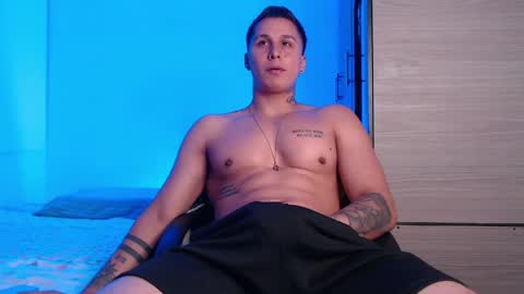 Snapshot of valentinosex_1 chatting on 30, 5, 2026 VALENTINO online show from 30, 5, 2026