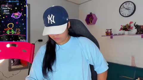 valeri_harpers4 online show from 30, 10, 2025