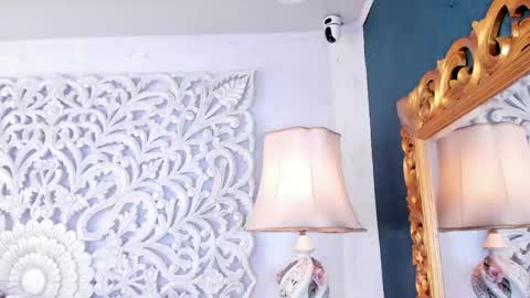 Snapshot of valeria_restrepo chatting on 4, 6, 2026 Valeria online show from 4, 6, 2026