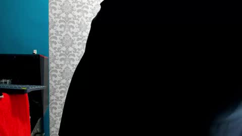 Costume lover online show from 2, 2, 2026